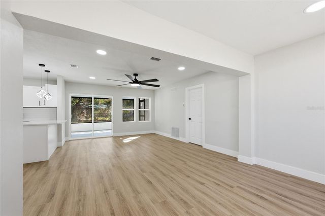 5550 5TH WAY S, St Petersburg, FL 33705