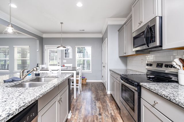 1862 Wendy Blvd, Columbia, TN 38401