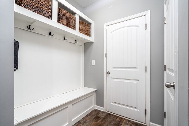 1862 Wendy Blvd, Columbia, TN 38401