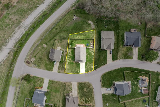 1862 Wendy Blvd, Columbia, TN 38401