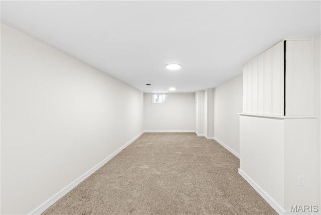 10509 Saint Henry Lane, St Ann, MO 63074