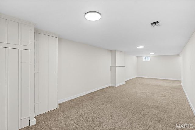 10509 Saint Henry Lane, St Ann, MO 63074