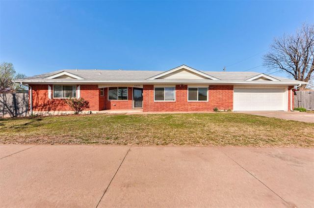 1605 S Broadway Avenue, Moore, OK 73160