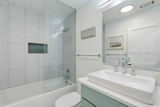 60 Carnoustie Rd Apt 982, Hilton Head Island, SC 29928