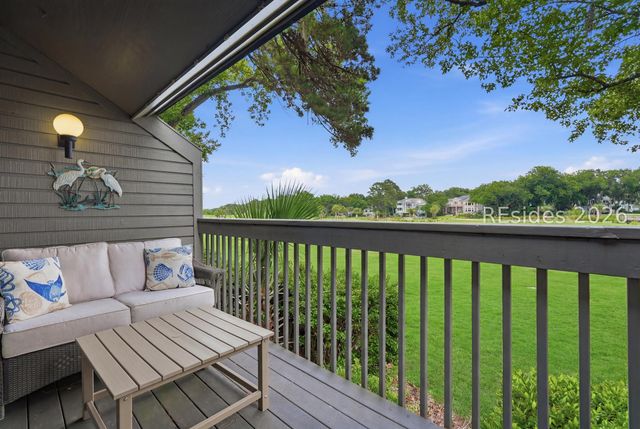 60 Carnoustie Rd Apt 982, Hilton Head Island, SC 29928