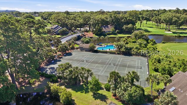 60 Carnoustie Rd Apt 982, Hilton Head Island, SC 29928