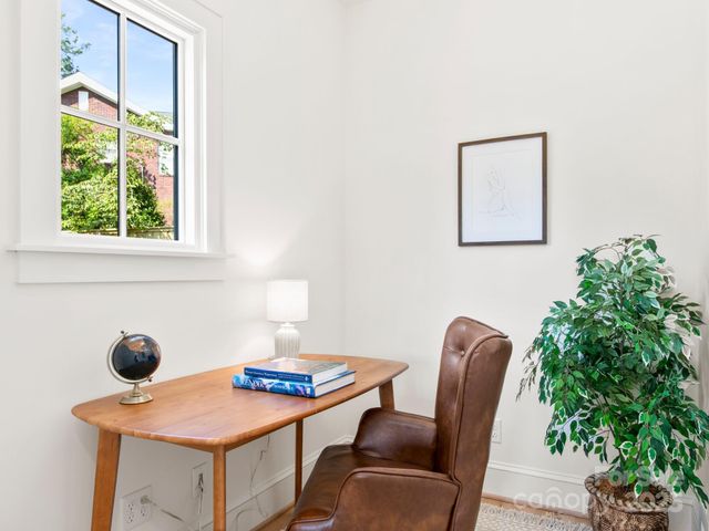 18 Normandy Road, Asheville, NC 28803