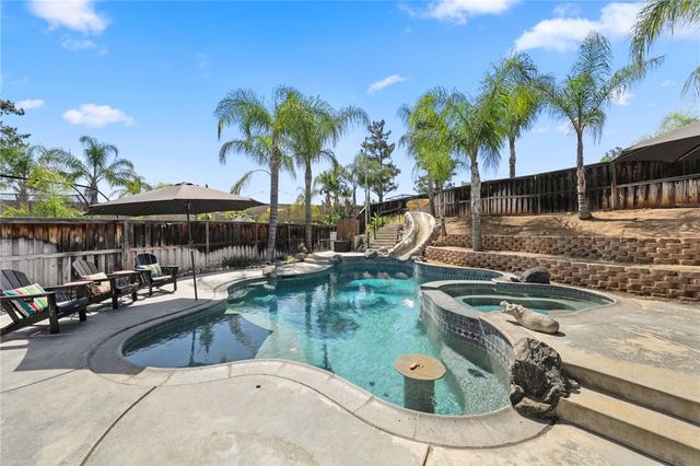 29093 Hydrangea, Murrieta, CA 92563