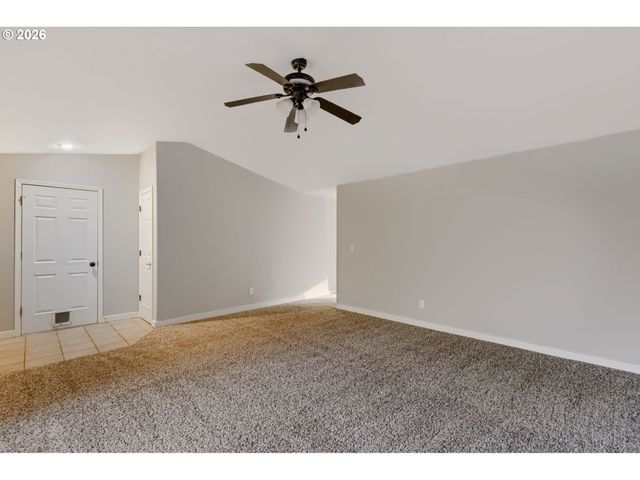 4709 Ne 130TH Ave, Vancouver, WA 98682