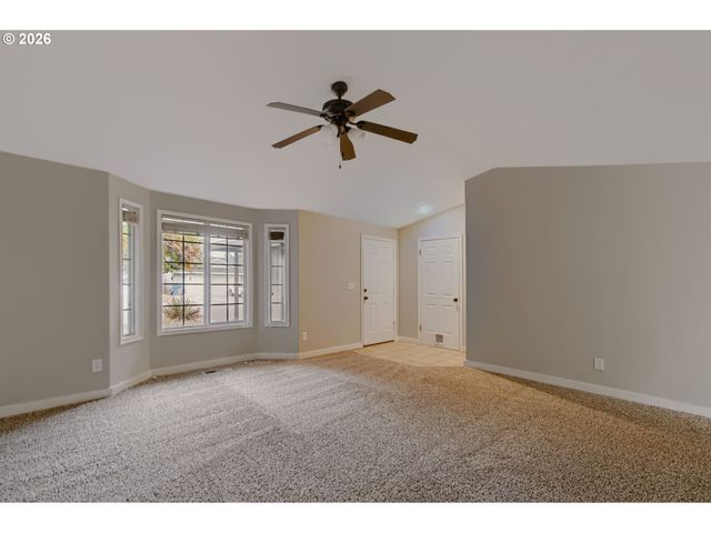 4709 Ne 130TH Ave, Vancouver, WA 98682