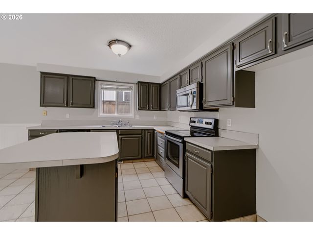 4709 Ne 130TH Ave, Vancouver, WA 98682