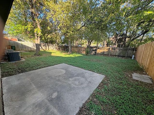 903 Fieldwood DR B, Austin, TX 78758