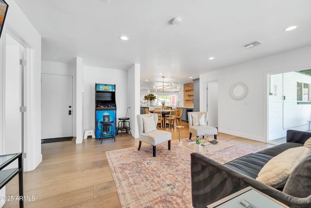 3320 N 82ND Place, Scottsdale, AZ 85251