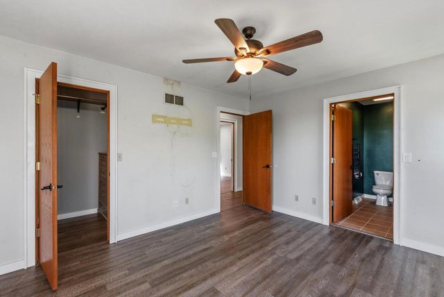 864 Mallinger DRIVE, Port Washington, WI 53074