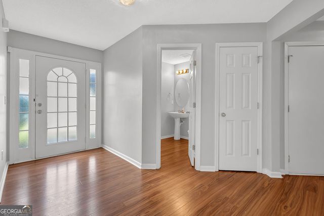 6032 Trotters Circle, Fairburn, GA 30213