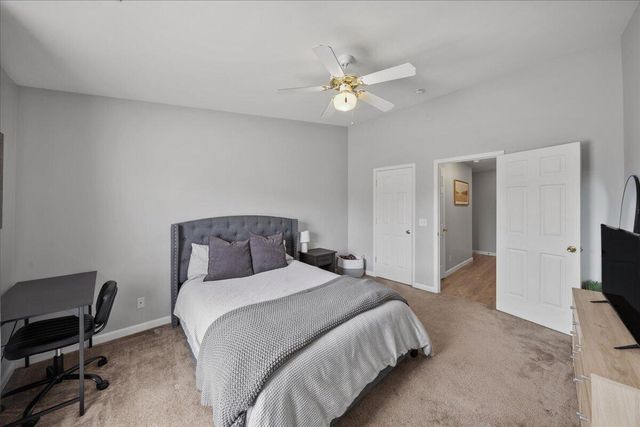 112 Parkside Drive, Florence, KY 41042