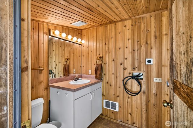 6291 Seaway Hollow Road, Anacortes, WA 98221