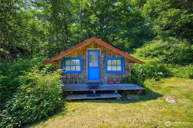 6291 Seaway Hollow Road, Anacortes, WA 98221