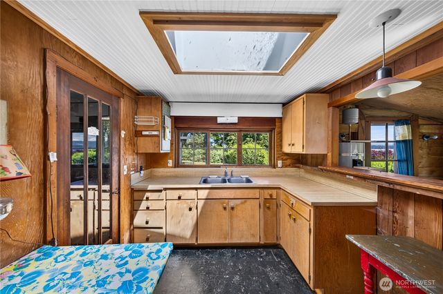 6291 Seaway Hollow Road, Anacortes, WA 98221