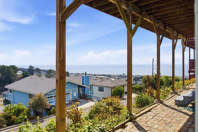 613 Farallon Avenue, Pacifica, CA 94044