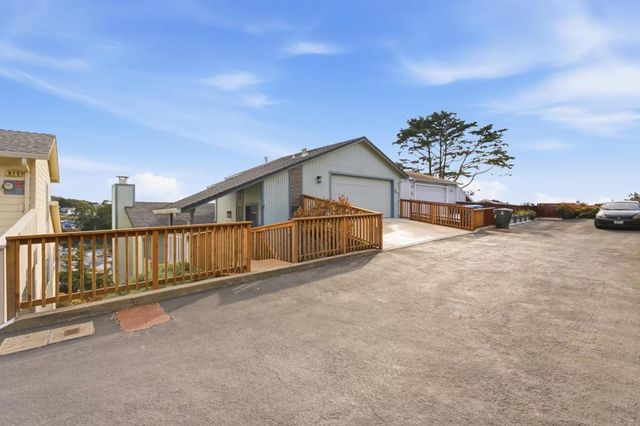 613 Farallon Avenue, Pacifica, CA 94044