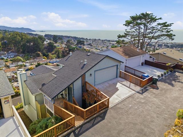 613 Farallon Avenue, Pacifica, CA 94044