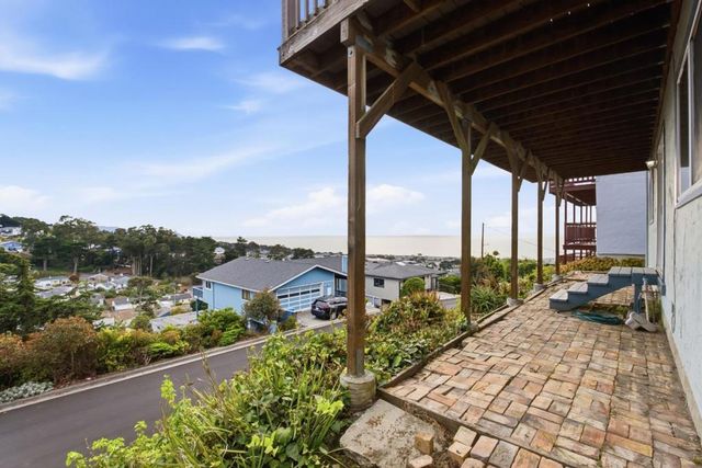 613 Farallon Avenue, Pacifica, CA 94044