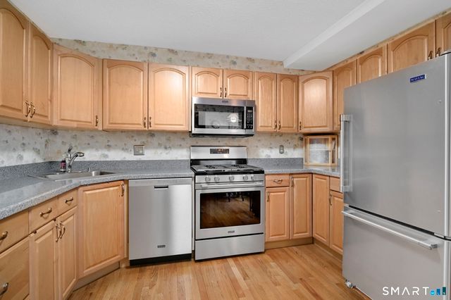 2103 Mill Pond Drive 2103, South Windsor, CT 06074