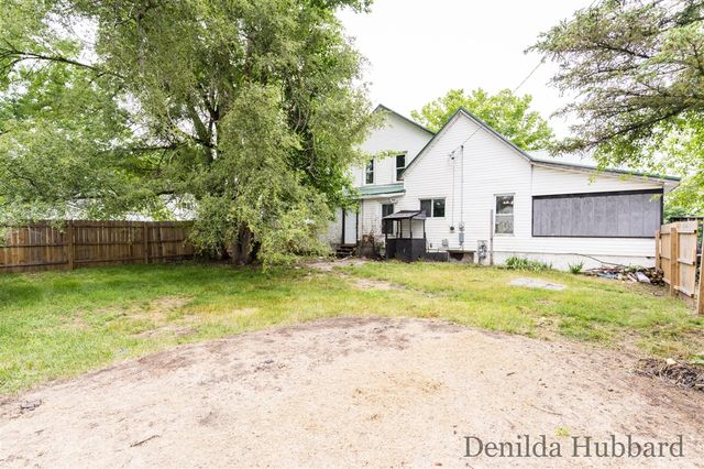 205 N Lincoln Avenue, Lakeview, MI 48850