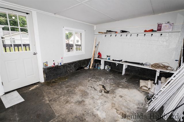 205 N Lincoln Avenue, Lakeview, MI 48850