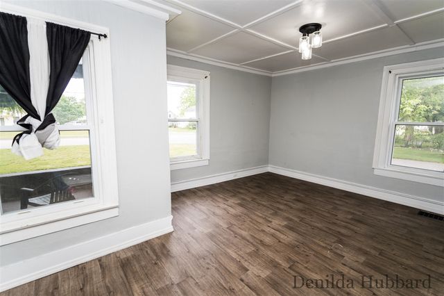 205 N Lincoln Avenue, Lakeview, MI 48850