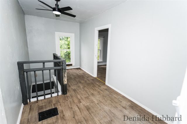 205 N Lincoln Avenue, Lakeview, MI 48850