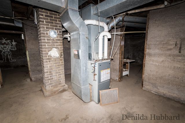 205 N Lincoln Avenue, Lakeview, MI 48850