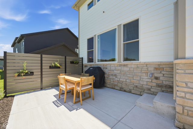 19949 Chatham Green Drive, Westfield, IN 46074