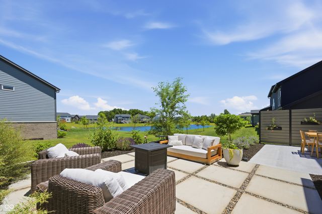 19949 Chatham Green Drive, Westfield, IN 46074