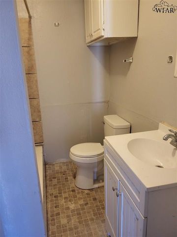 1019 ROOSEVELT STREET, Wichita Falls, TX 76301