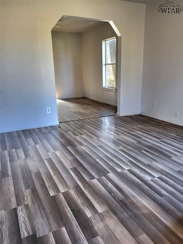 1019 ROOSEVELT STREET, Wichita Falls, TX 76301