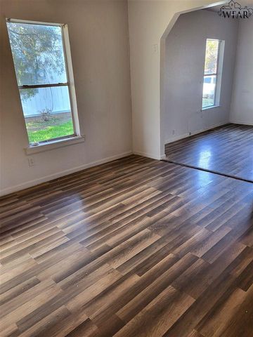 1019 ROOSEVELT STREET, Wichita Falls, TX 76301