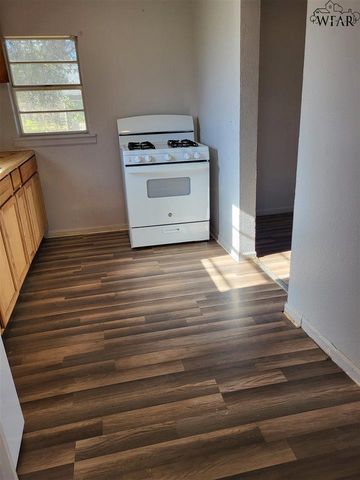 1019 ROOSEVELT STREET, Wichita Falls, TX 76301