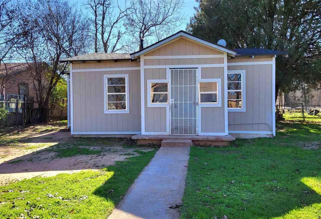 1019 ROOSEVELT STREET, Wichita Falls, TX 76301