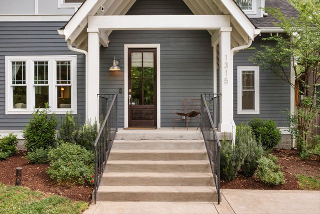 1315 Greenland Ave, Nashville, TN 37216
