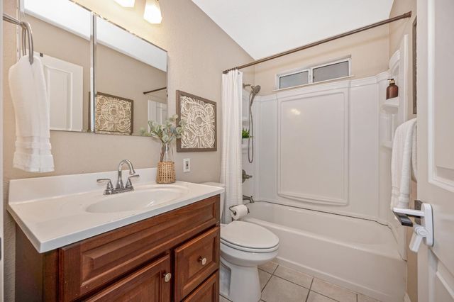 9368 Nevins Way, Orangevale, CA 95662