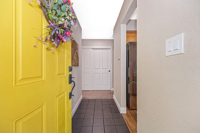 9368 Nevins Way, Orangevale, CA 95662