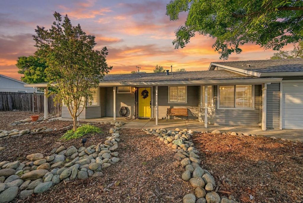 9368 Nevins Way, Orangevale, CA 95662