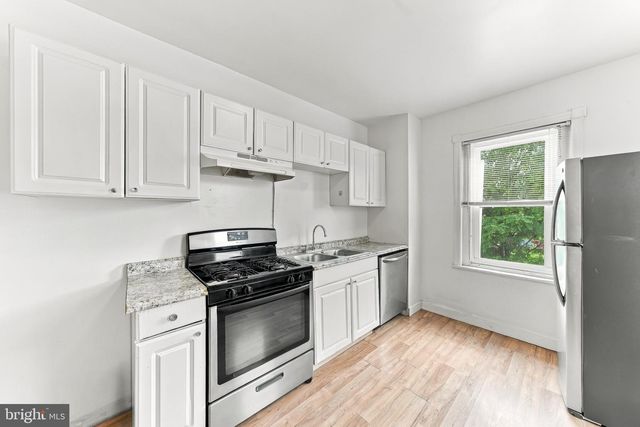 122 E BERKLEY AVE, Clifton Heights, PA 19018