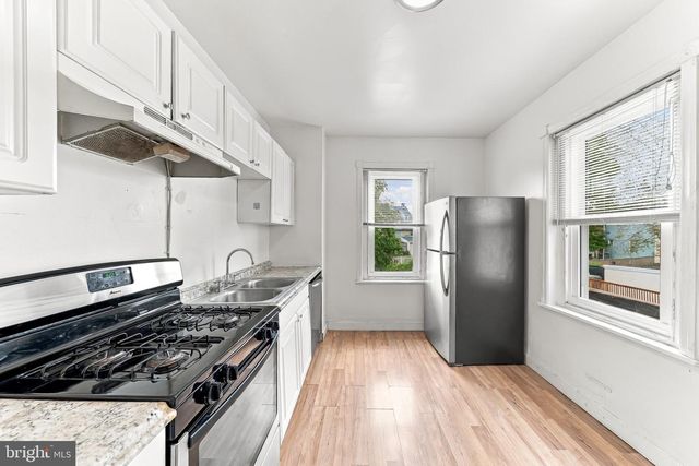 122 E BERKLEY AVE, Clifton Heights, PA 19018
