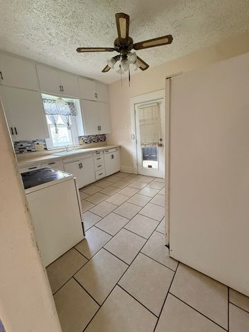 1755 S Wichita St, Wichita, KS 67213