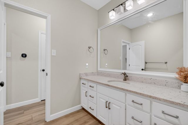 5915 Beals Creek Dr, Midland, TX 79707