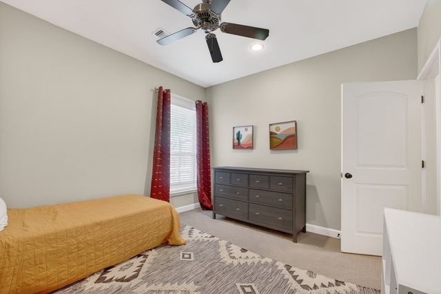 5915 Beals Creek Dr, Midland, TX 79707