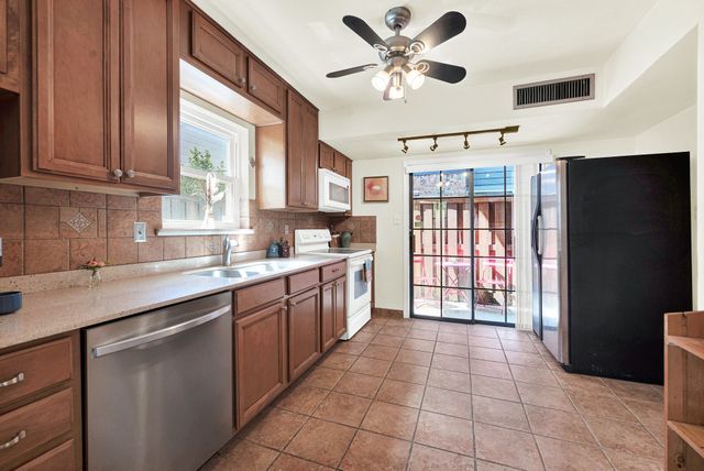 3008 Adolph Street, Dallas, TX 75204